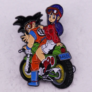 Классическая аниме-пара, влюбленная в поездку на мотоцикле, Брошь, значок, Романтический подарок
