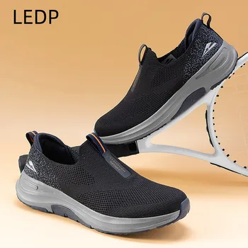 Мужская обувь для ходьбы, новинка в повседневной моде, Оригинальная брендовая мужская легкая обувь-слипоны из плетеной ткани, бестселлеры 2023 года.