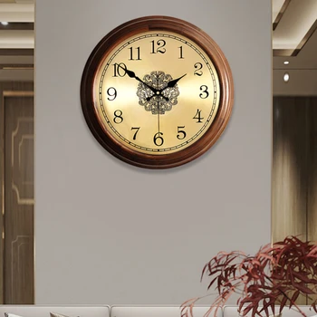 Настенные часы Китайские круглые настенные часы из массива дерева Скандинавская мода Домашние ресторанные настенные часы Современный измеритель тишины радиоволн