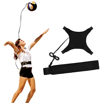 Оборудование для тренировки волейбола, позволяющее самостоятельно отрабатывать броски подачи и взмахи руками, возвращает мяч после каждого взмаха.