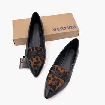 женские тонкие туфли на плоской подошве со змеиным узором/леопардовым острым носком в британском стиле без застежки, повседневные лоферы из мягкой кожи, брендовая дизайнерская обувь